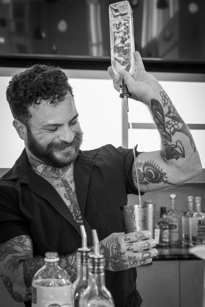 flare-bartender-40th-birthday-party-nyc-blackwhite